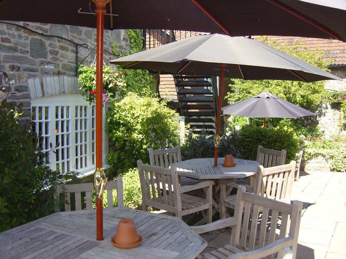 The Carpenters Arms Hotel Pensford Eksteriør billede